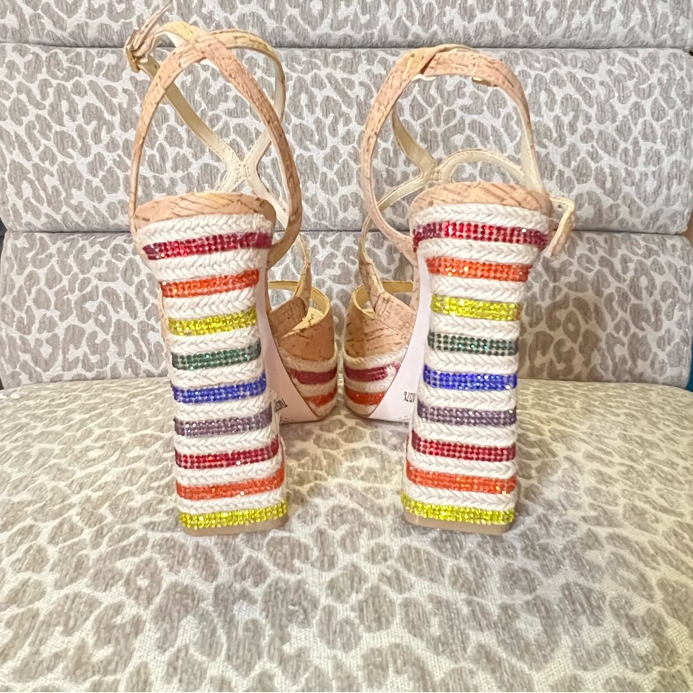 Shoes - Picture 3 of 5